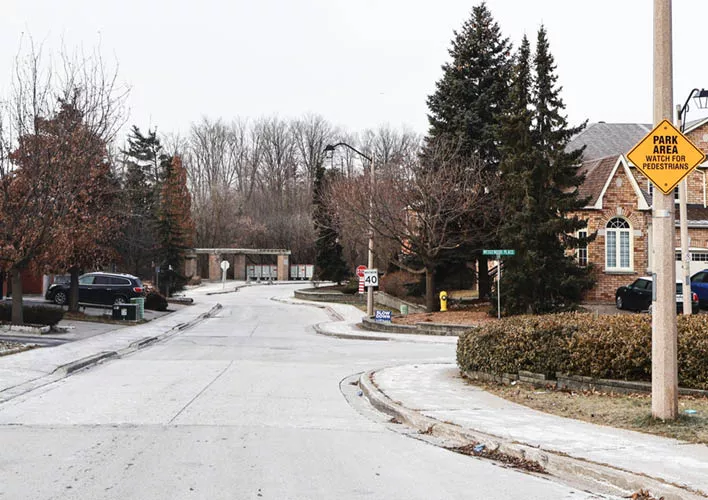 A street view of part of Sherwood Park Drive