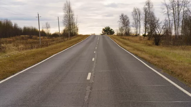 stretch of road on Kipling Aveune