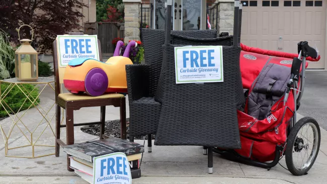 chairs, books, children's toy and more at the curb