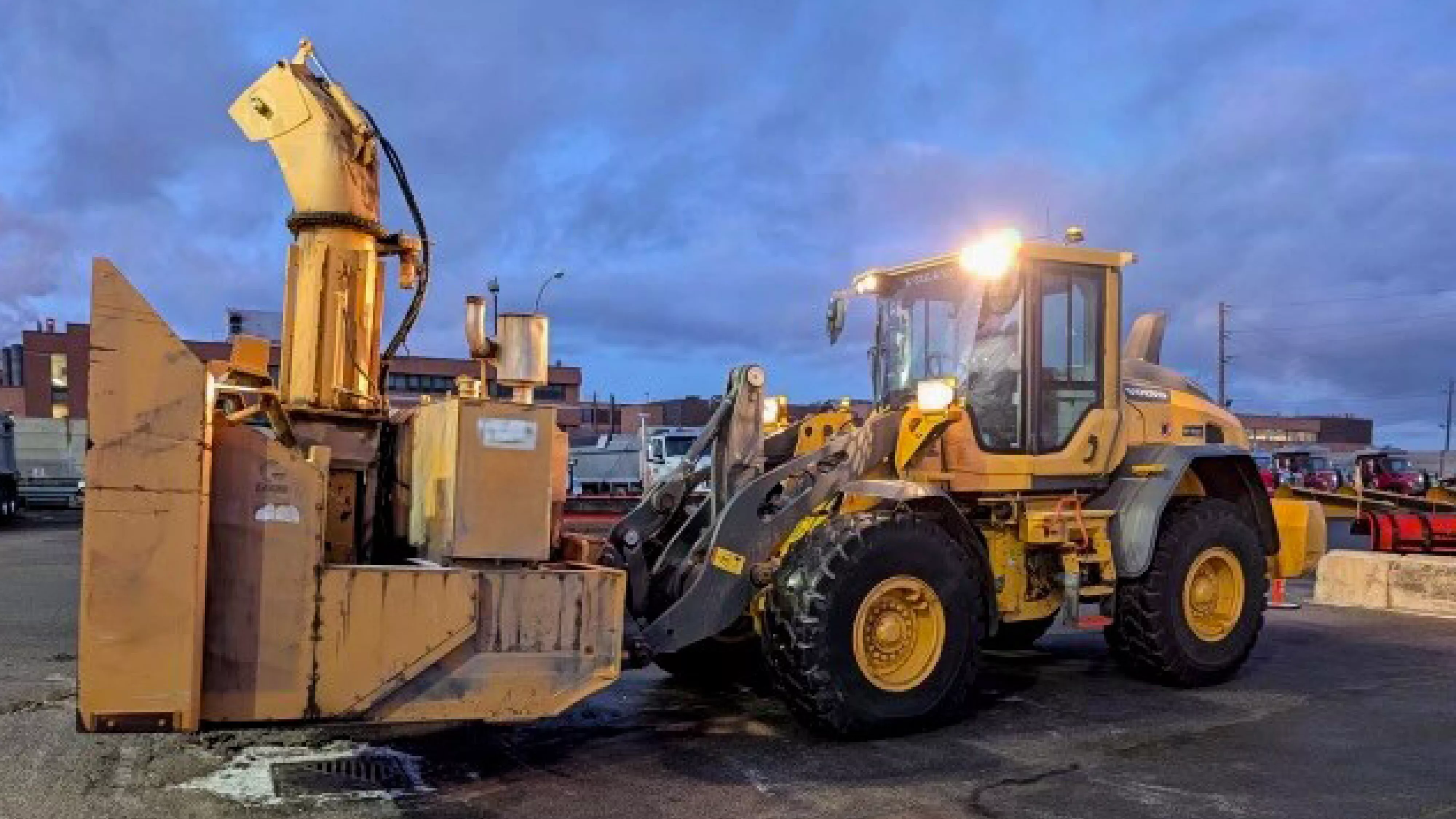 a snowplow truck