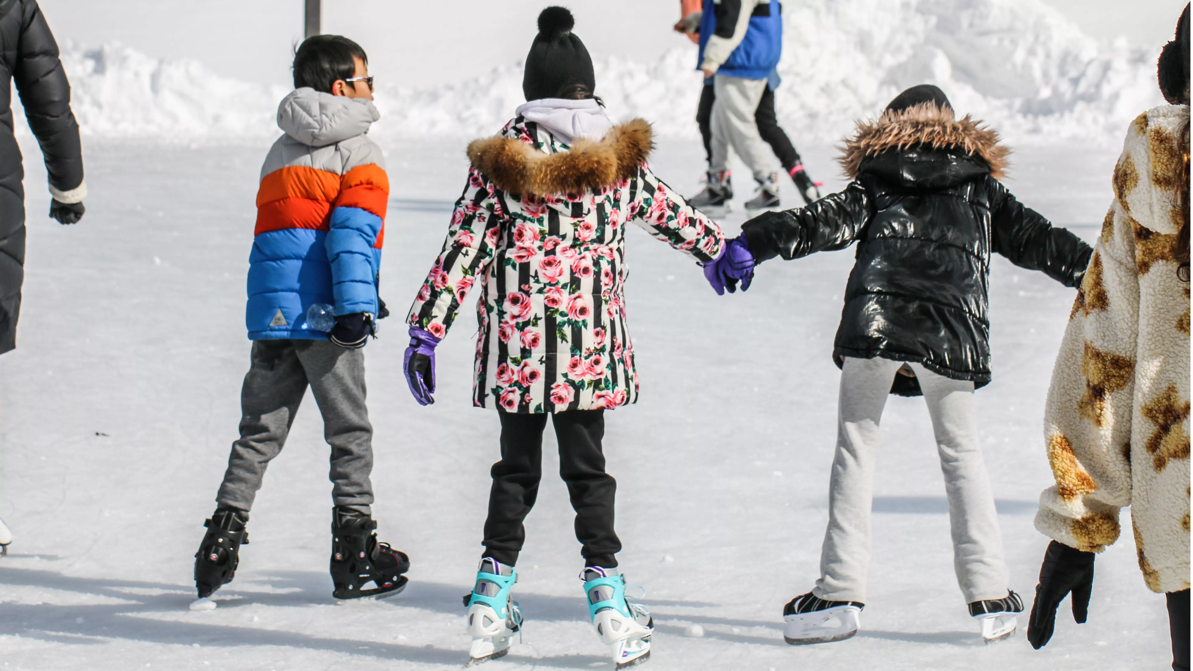 Outdoor skating rink in Vaughan